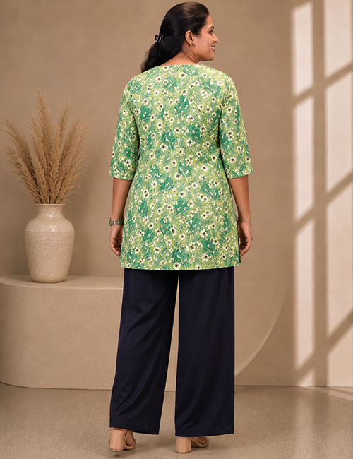 Printed Cotton Light Green Tops - Image 2